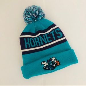 NBA CHARLOTTE HORNETS WINTER HAT